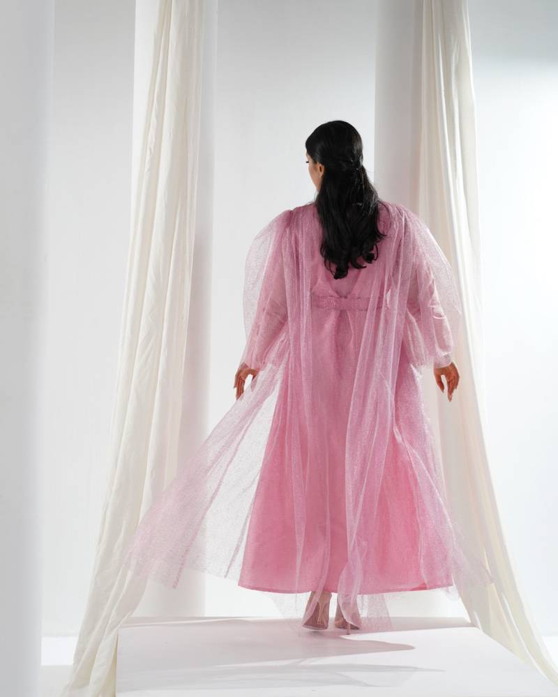 The pinky - الصورة 4